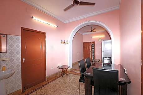 Hotel O Laxmi Guest House