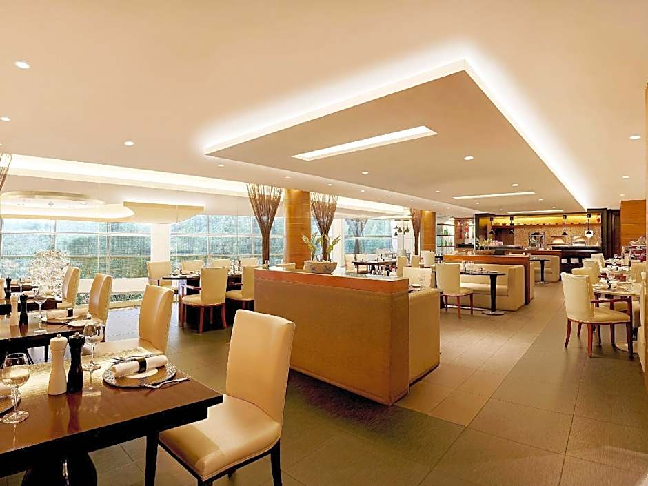 Crowne Plaza Ahmedabad City Centre By IHG