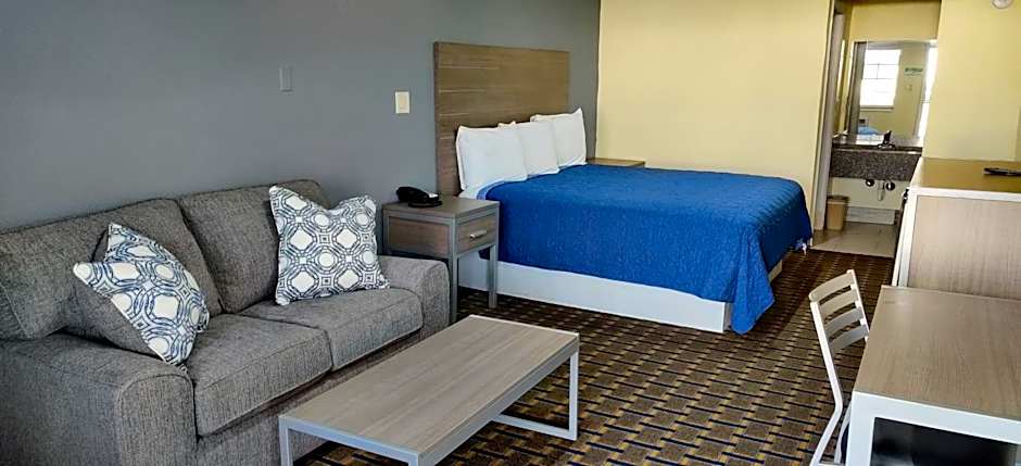 Ameristay Inn & Suites