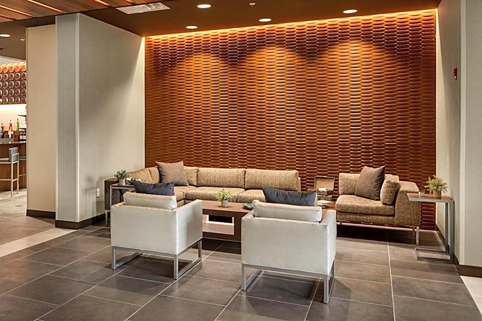 Wingate by Wyndham Hurricane WV