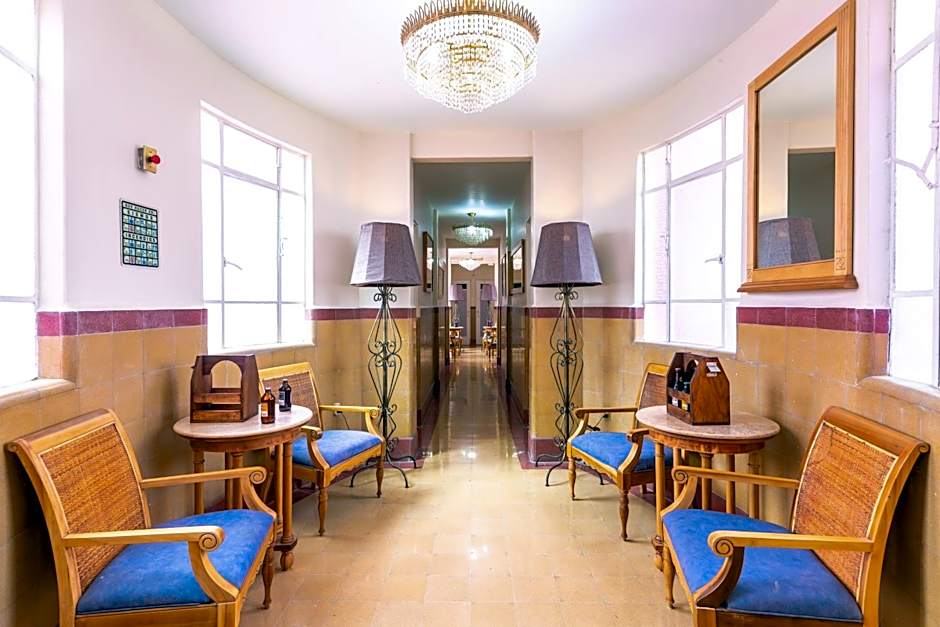 Mala Vecindad Beer Hotel