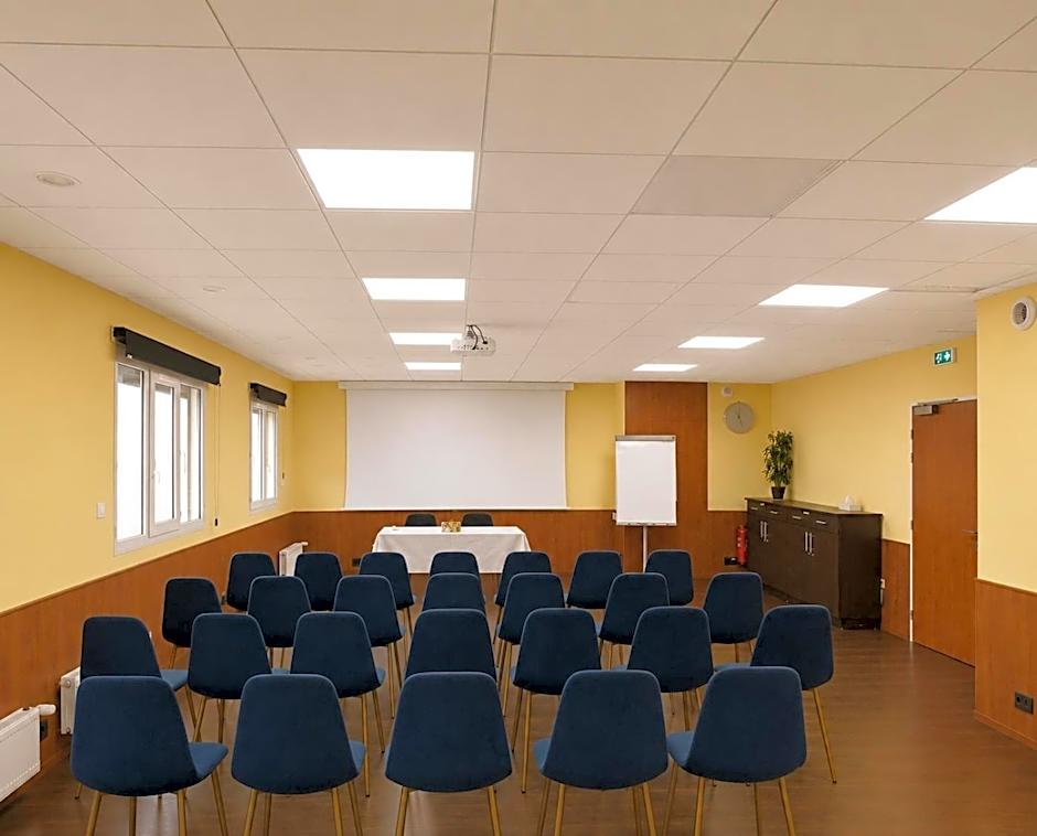 Logis Hotel Center