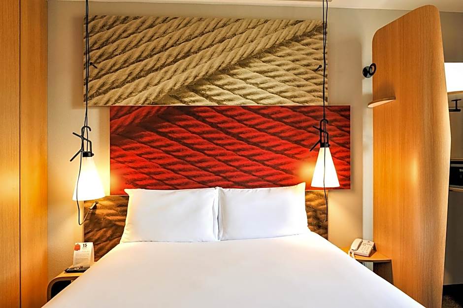 Ibis Schiphol Amsterdam Airport