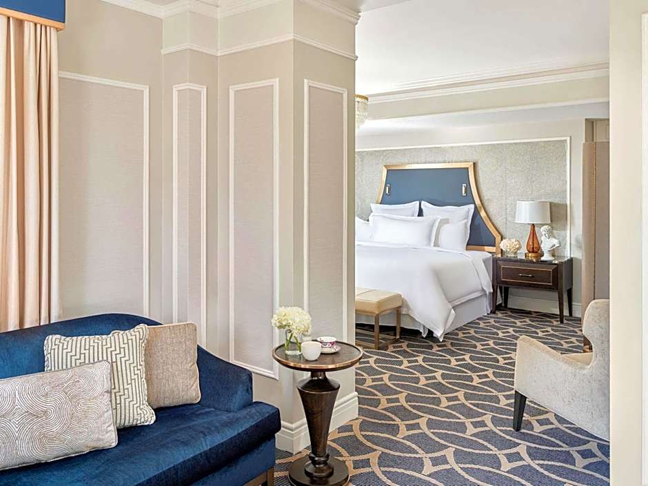 Fairmont Hotel Vancouver