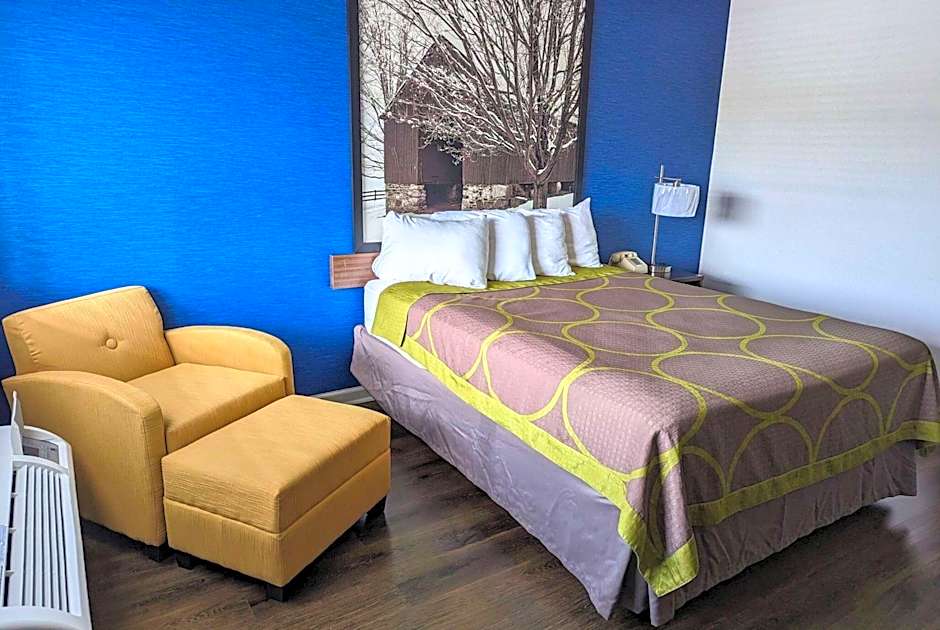 Super 8 by Wyndham Wytheville