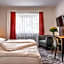 Signature Hotel Astoria