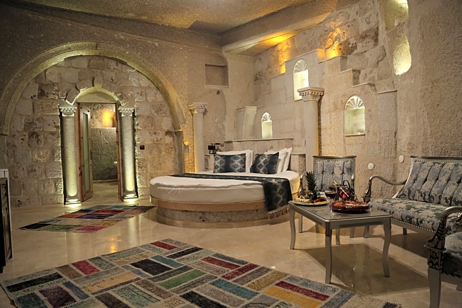 Roma Cave Suite Hotel