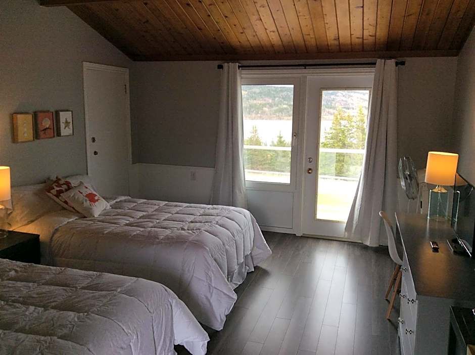 The Iona Heights Inn