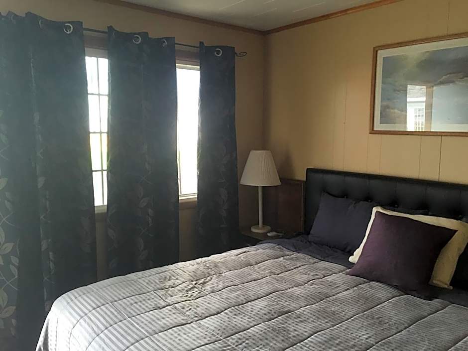 adoba® hotel Naubinway