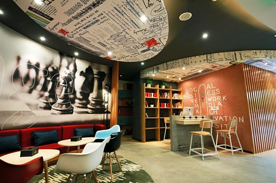 ibis Sui Ning Hotel