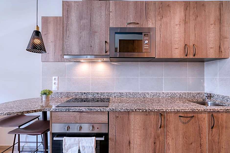 Livensa Living Studios Valencia Marina Real