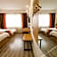 Junyi Hotel (Ningbo Railway Station)