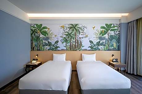 Standard Double Room with Twin Beds