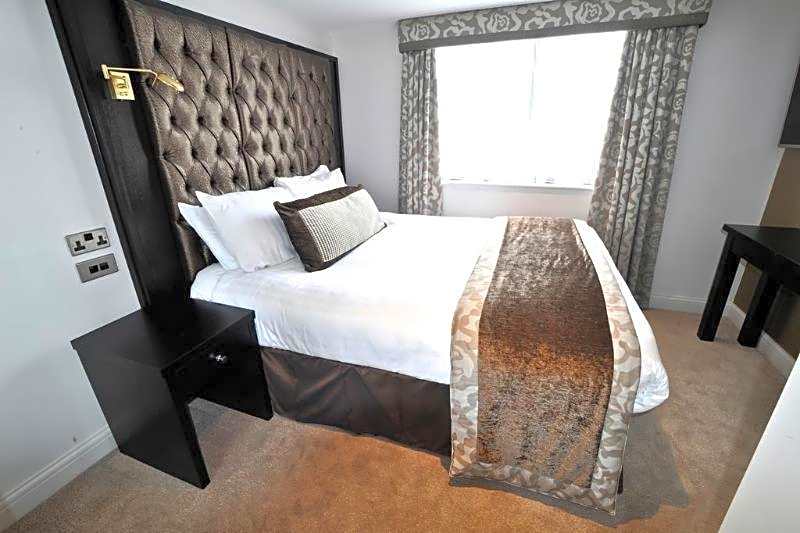 The Richmond Apart-Hotel