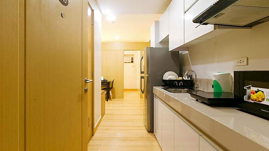 Jamah's Staycation at SMDC Trees Residences by RedDoorz