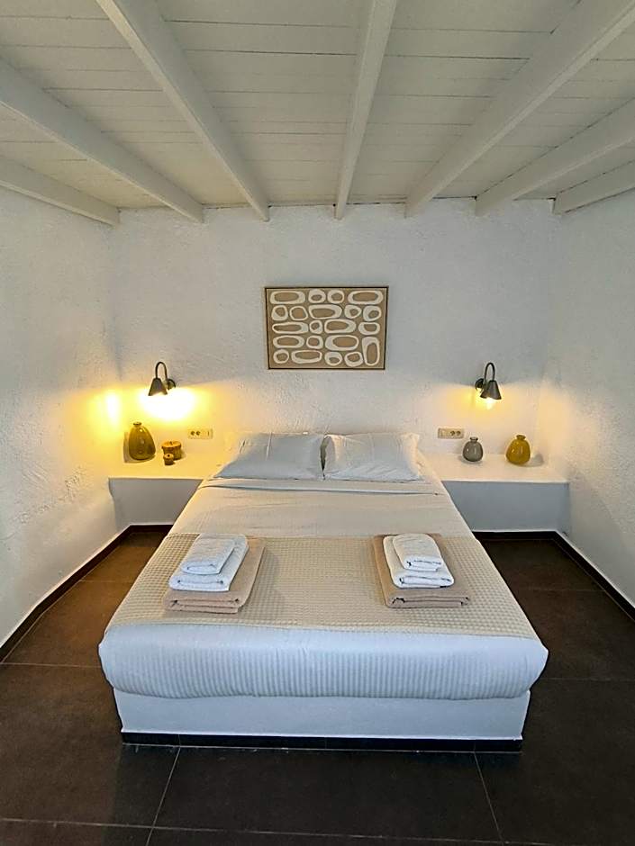 Mardanza Krokos Suites