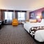 La Quinta Inn & Suites by Wyndham Detroit Utica