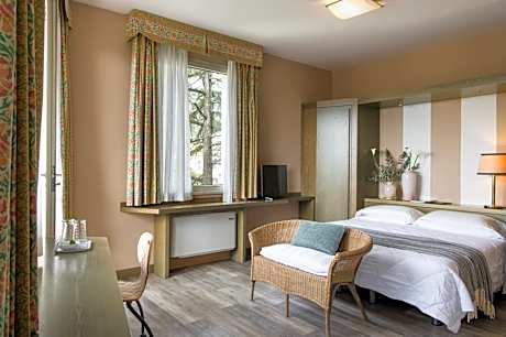 Superior Double Room with Balcony