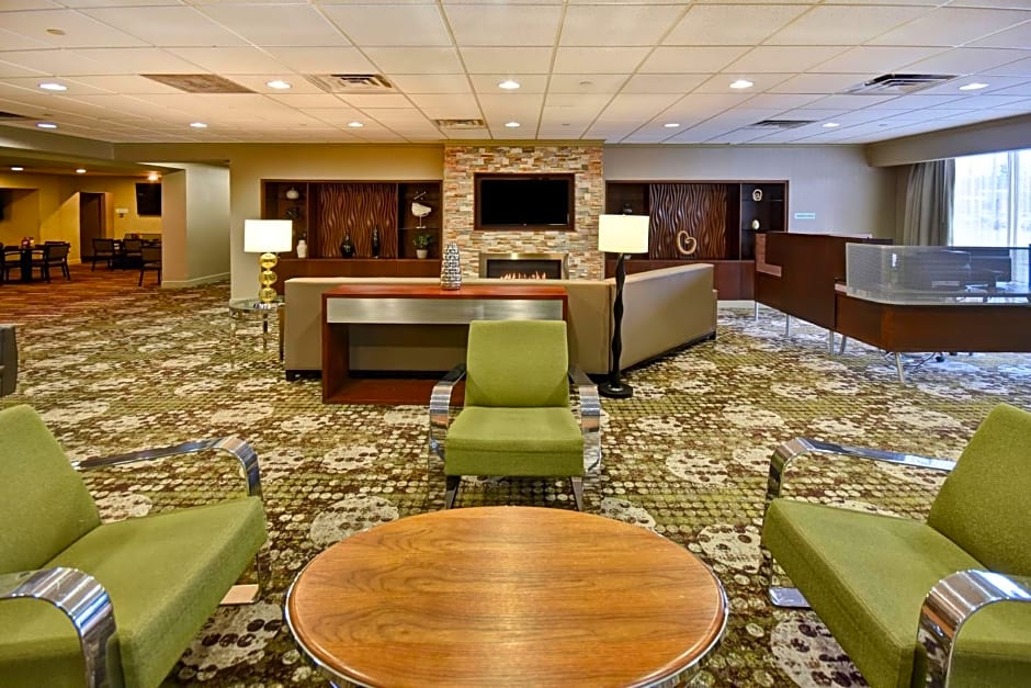 Holiday Inn Cincinnati-Riverfront, an IHG Hotel