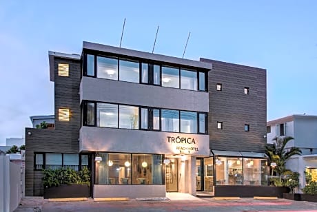 Tropica Beach Hotel