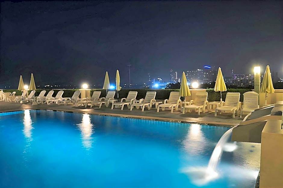 Flipper Lodge Hotel - SHA Extra Plus