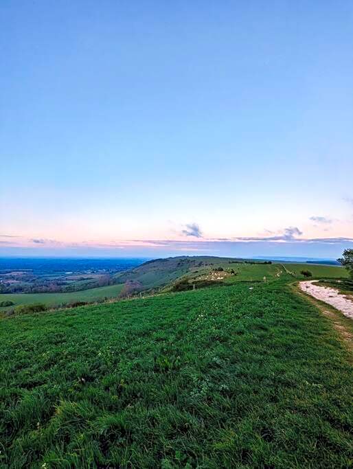 Quaint 3 Bedrooms Ditchling Beacon near beach bus