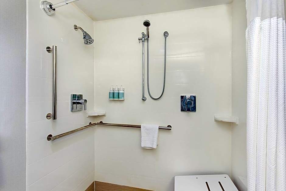 Courtyard by Marriott Lexington North