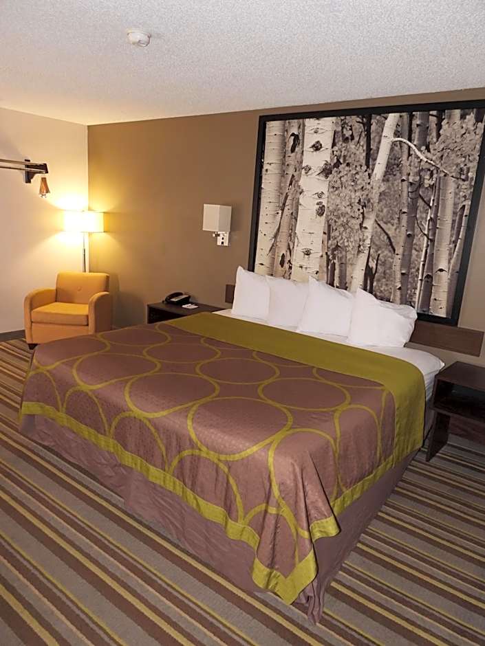Super 8 by Wyndham Westminster Denver North