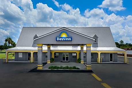Days Inn by Wyndham Lake City I-75