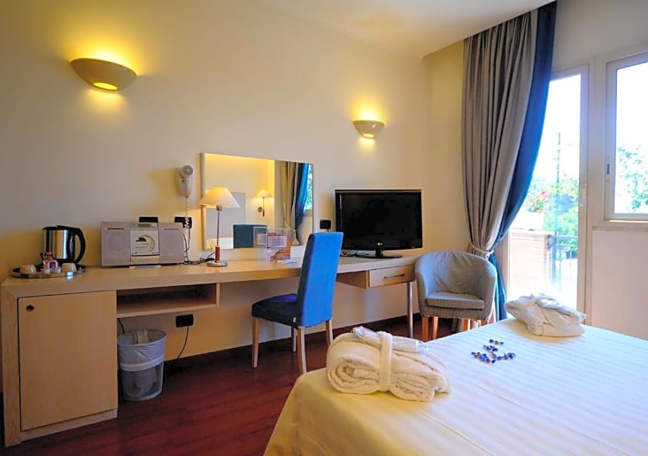 Best Western Globus Hotel