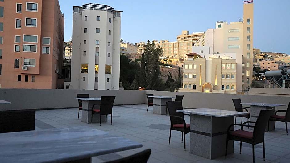 Petra agora hotel 