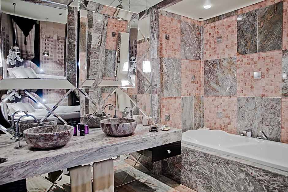 Royal Castle Design & SPA