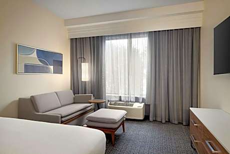 King Room with Sofa Bed