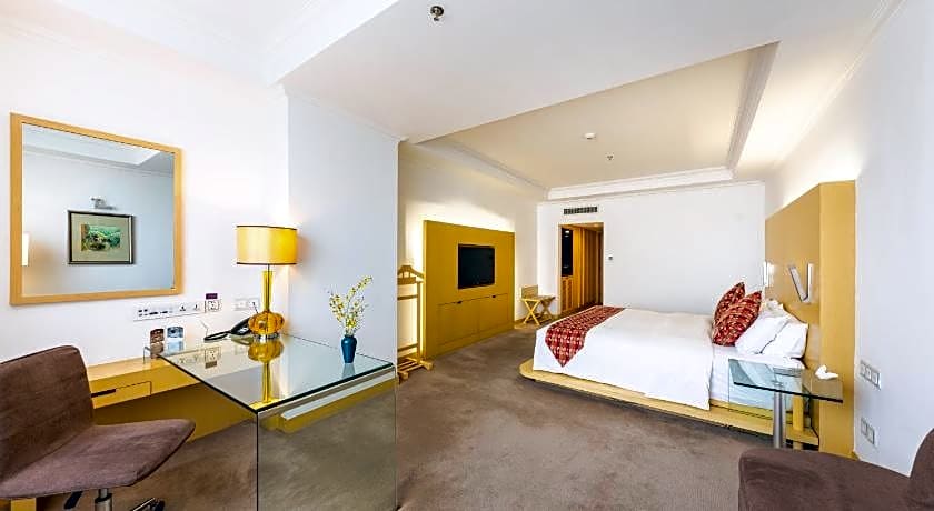 Grand Mercure Urumqi Hualing Hotel