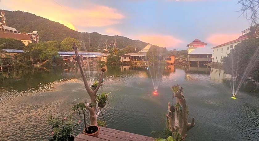 Hideout Hostel