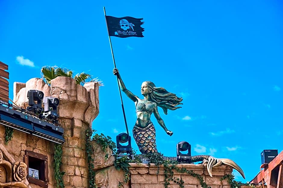 Pirates Village