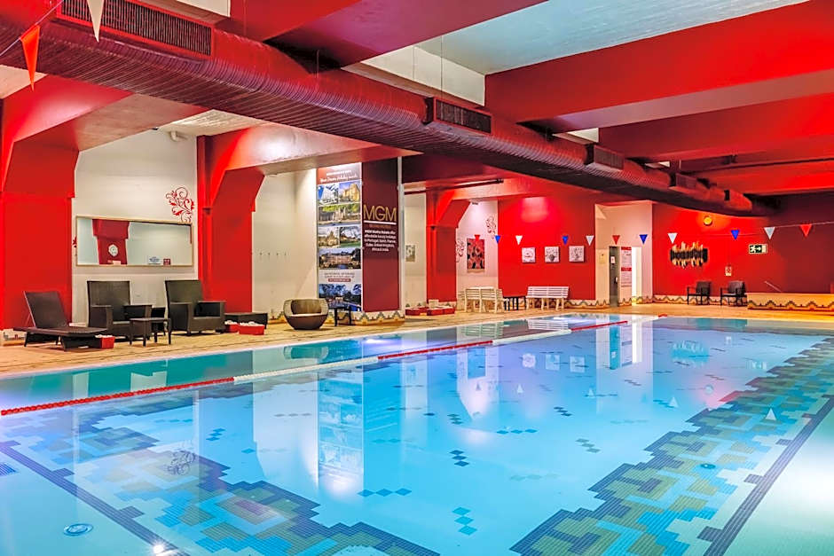 Grand Muthu Oura View Beach Club