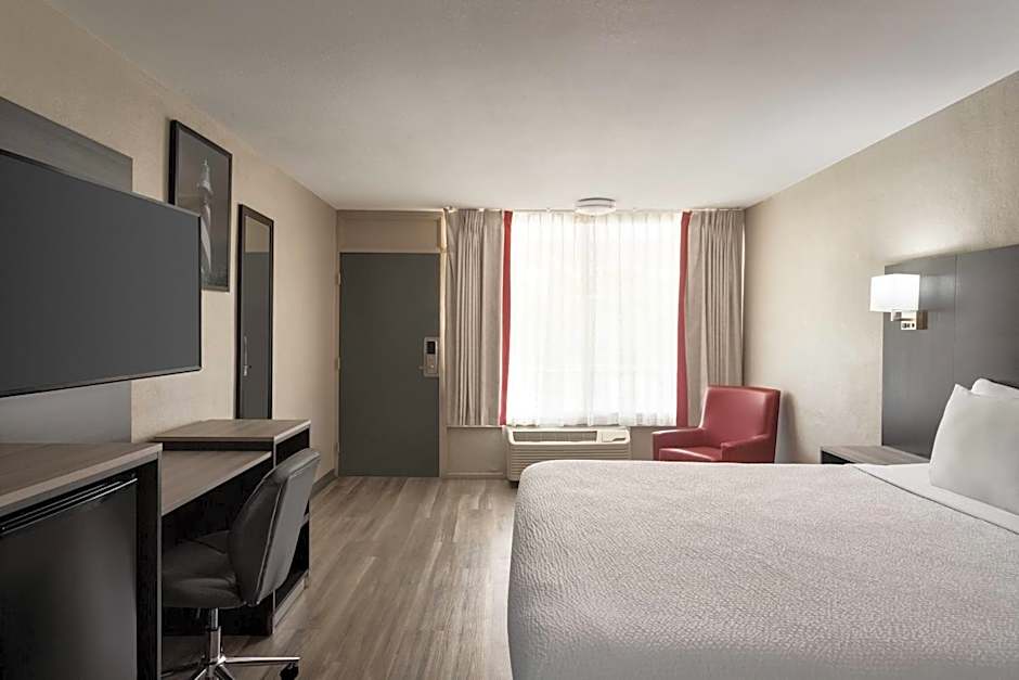 Ramada by Wyndham Cocoa