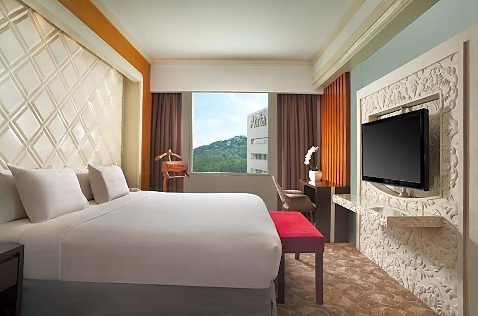 Photo 1 of 8 of Suite
