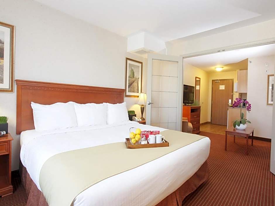 Stonebridge Hotel Dawson Creek