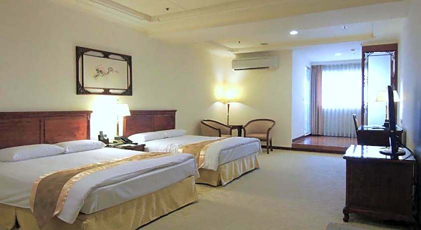 Hi-YES HOTEL TAOYUAN