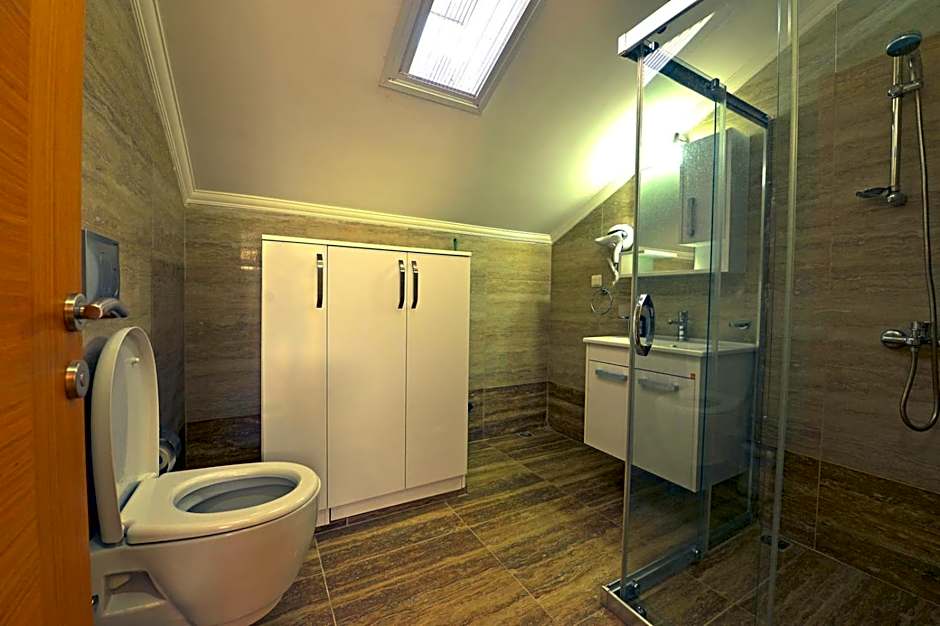 Ozgur City Residence