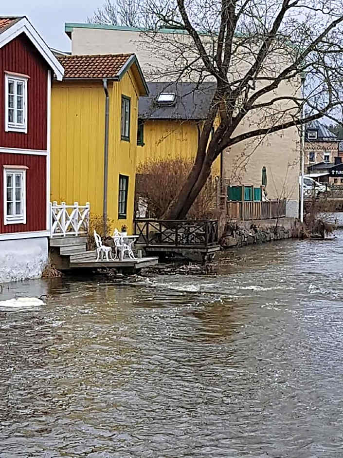 Hvilan V-hem Norrtälje AB