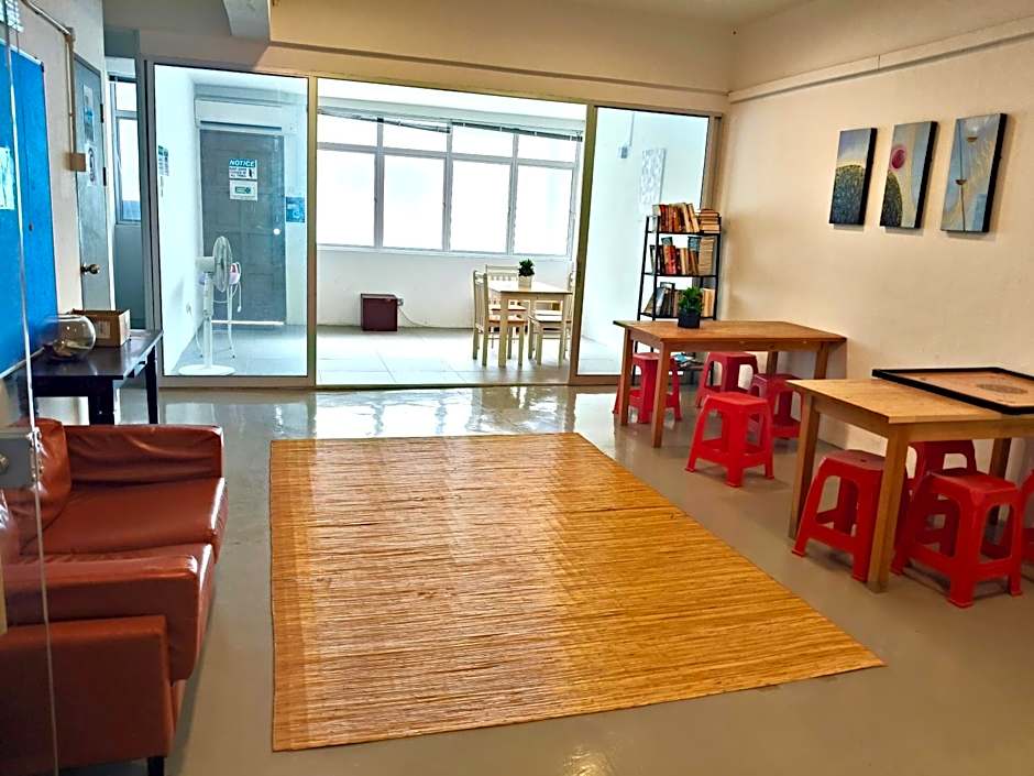 Sunset Homestay - Backpacker Hostel Self Checkin