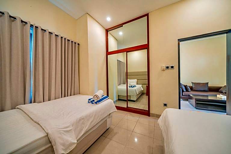 Villa Cahaya Berlian