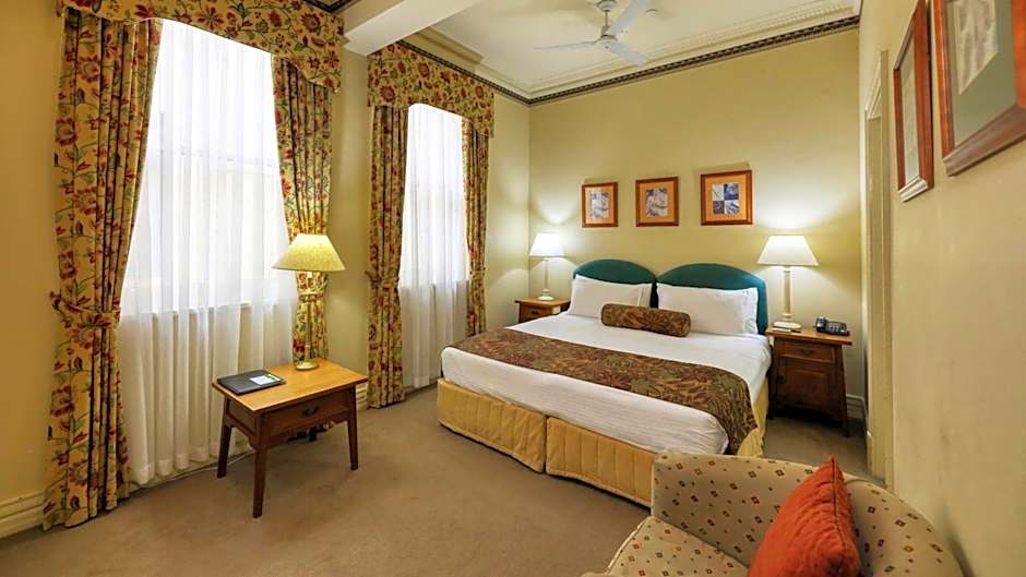 Royal Exchange Hotel