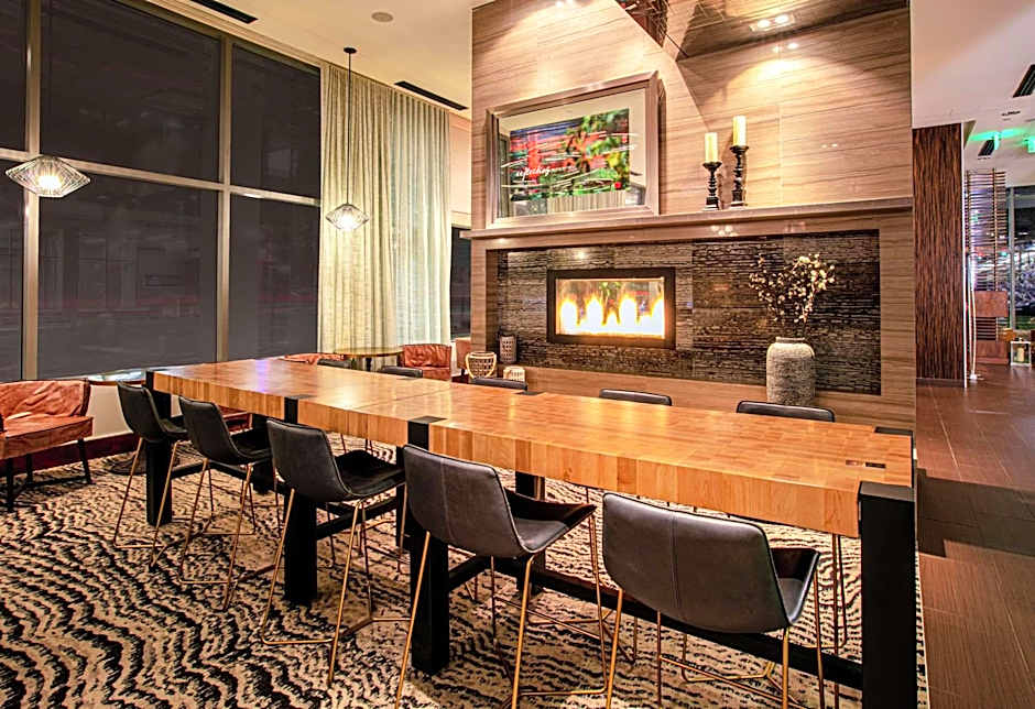 Hilton Garden Inn Seattle Downtown