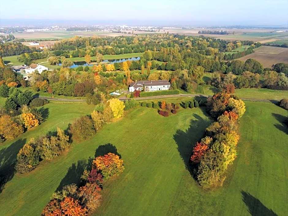 Golf Hotel Colvert - Room Service Disponible