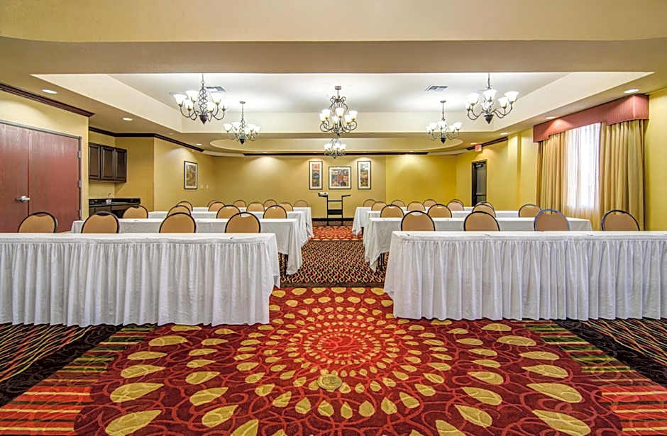 Holiday Inn Express Hotel & Suites Terrell By IHG