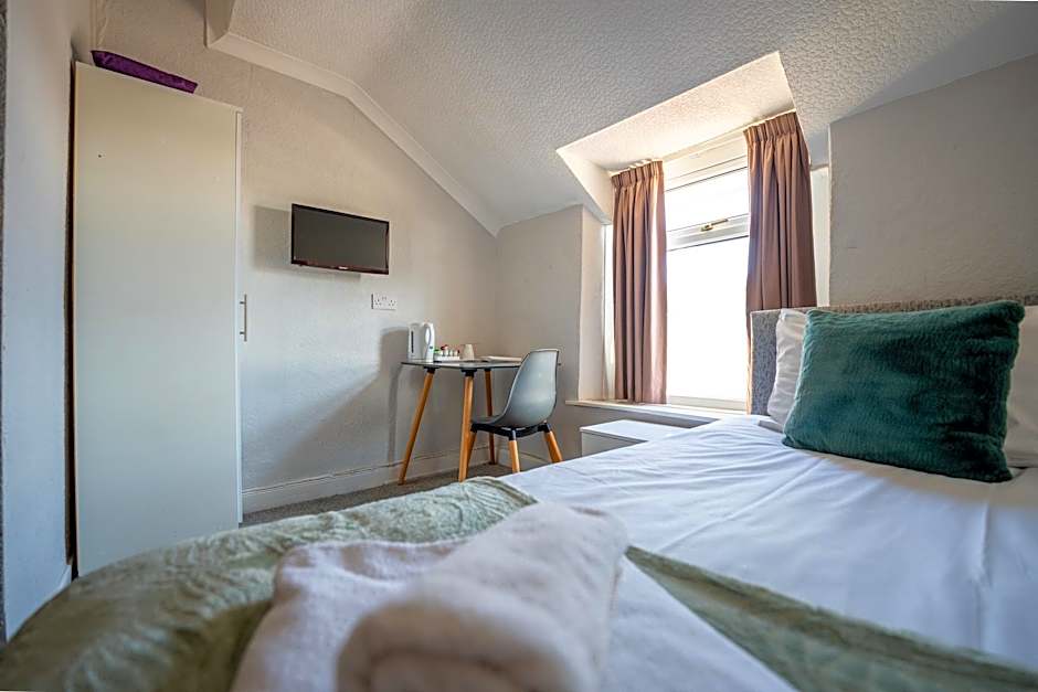 The Clifton Hotel
